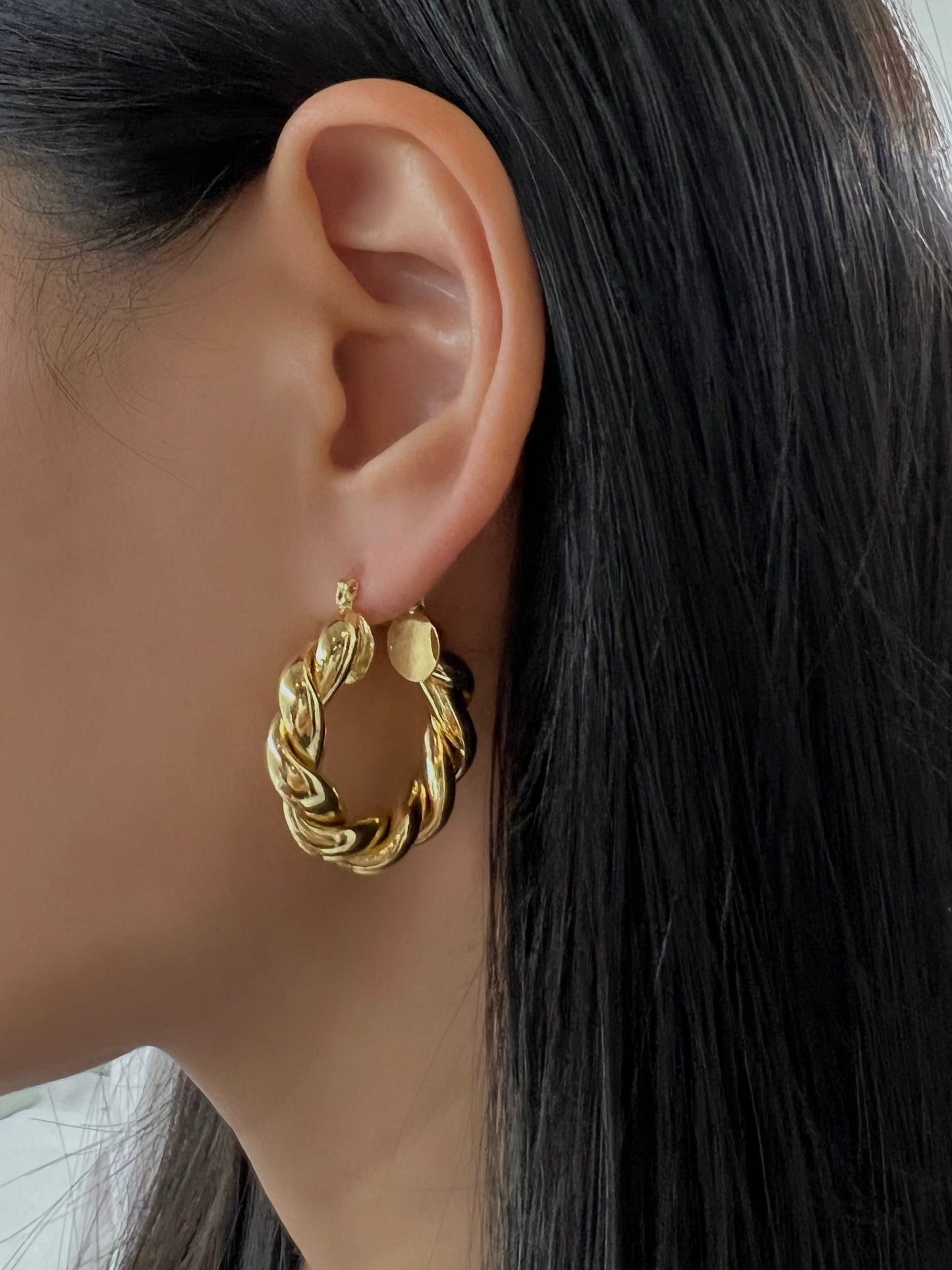 CHUNKY GOLD BRAID HOOP EARRINGS