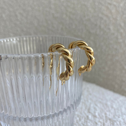 CHUNKY GOLD BRAID HOOP EARRINGS
