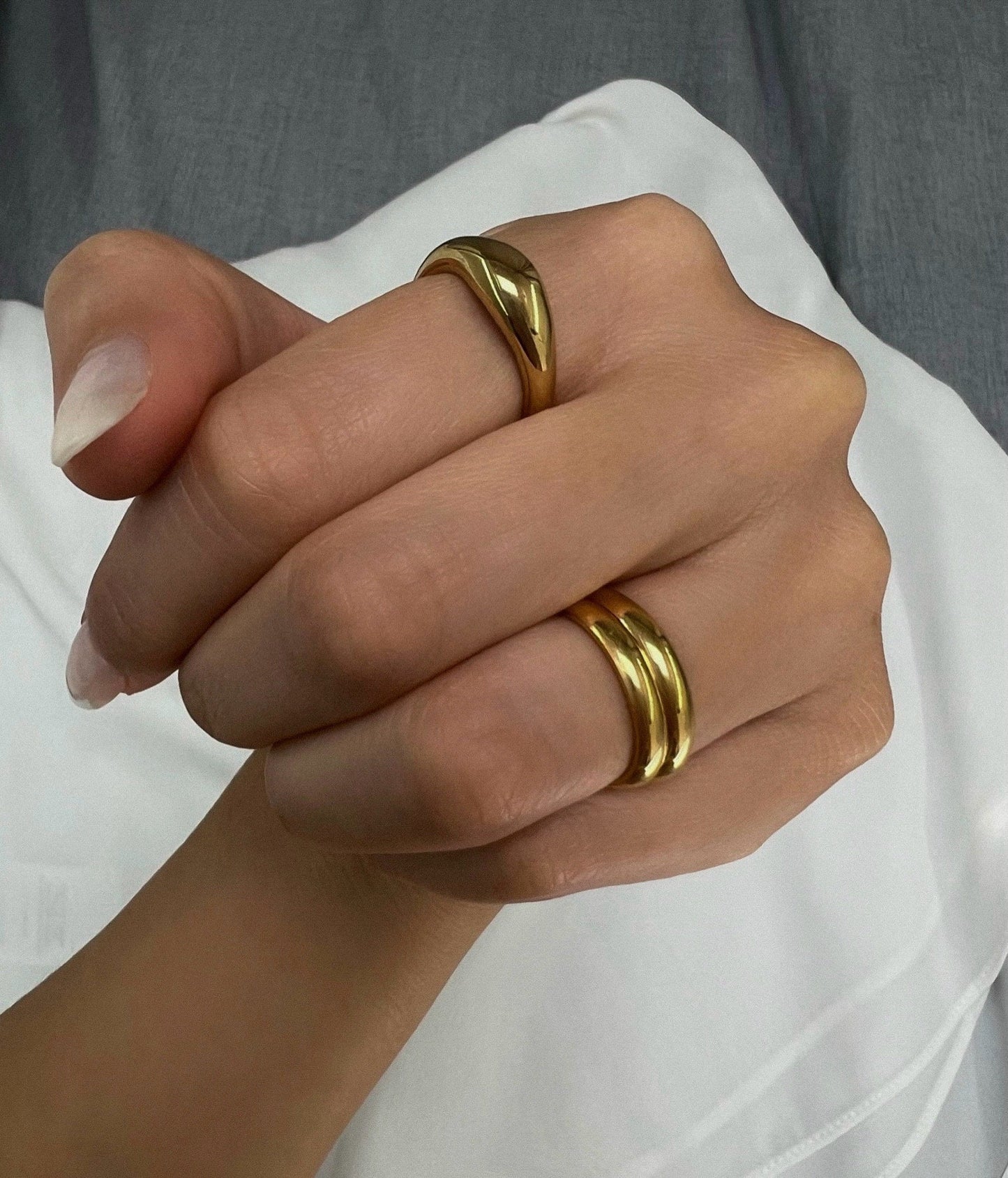 CLASSIC GOLD STACKABLE BAND RING SET OF 3
