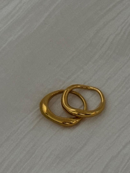 IRREGULAR STACKABLE WAVE RING SET OF 2